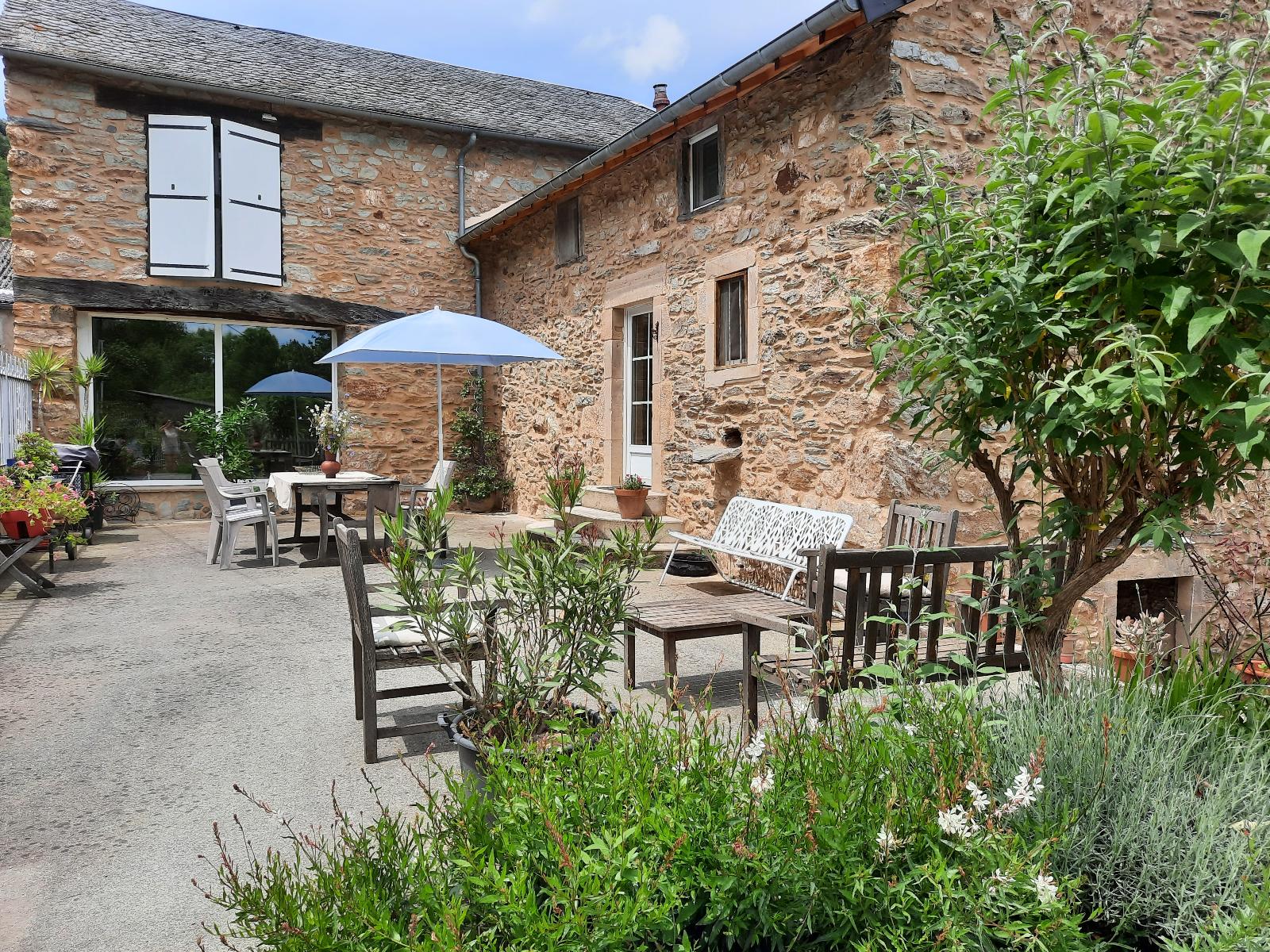 Maison en Vente à Trébas / 7 pièces 158m2